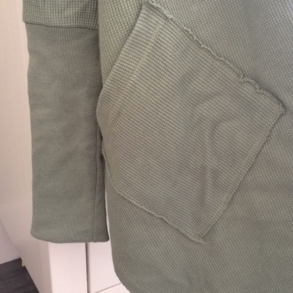 O’Neill Cardigan - Picture 5 of 6